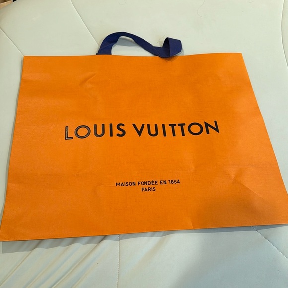Louis Vuitton shopping bag (big) - Picture 1 of 3